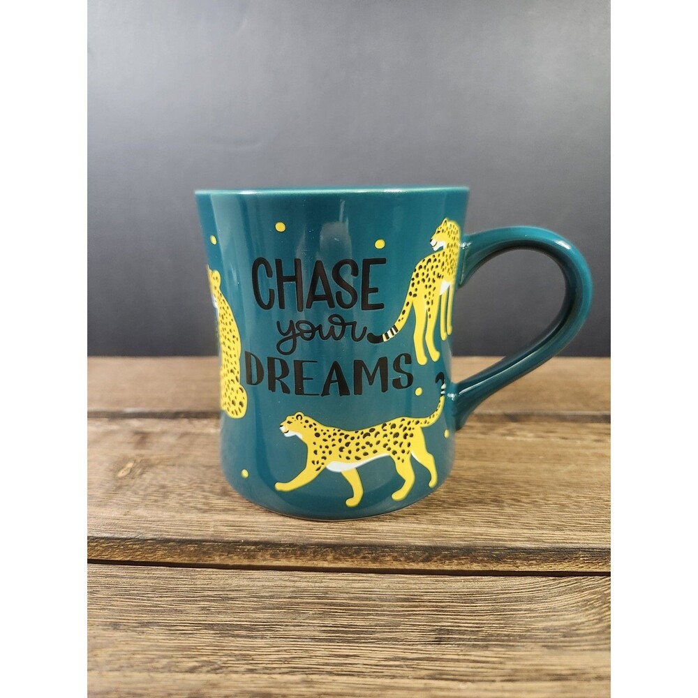 Trueliving Ceramic Mug Green 15Fl Oz  Cheetah's  Patterns ,"Chase Your Dreams"